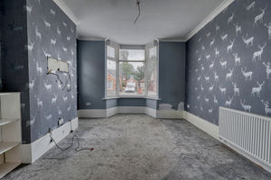 Lounge- click for photo gallery